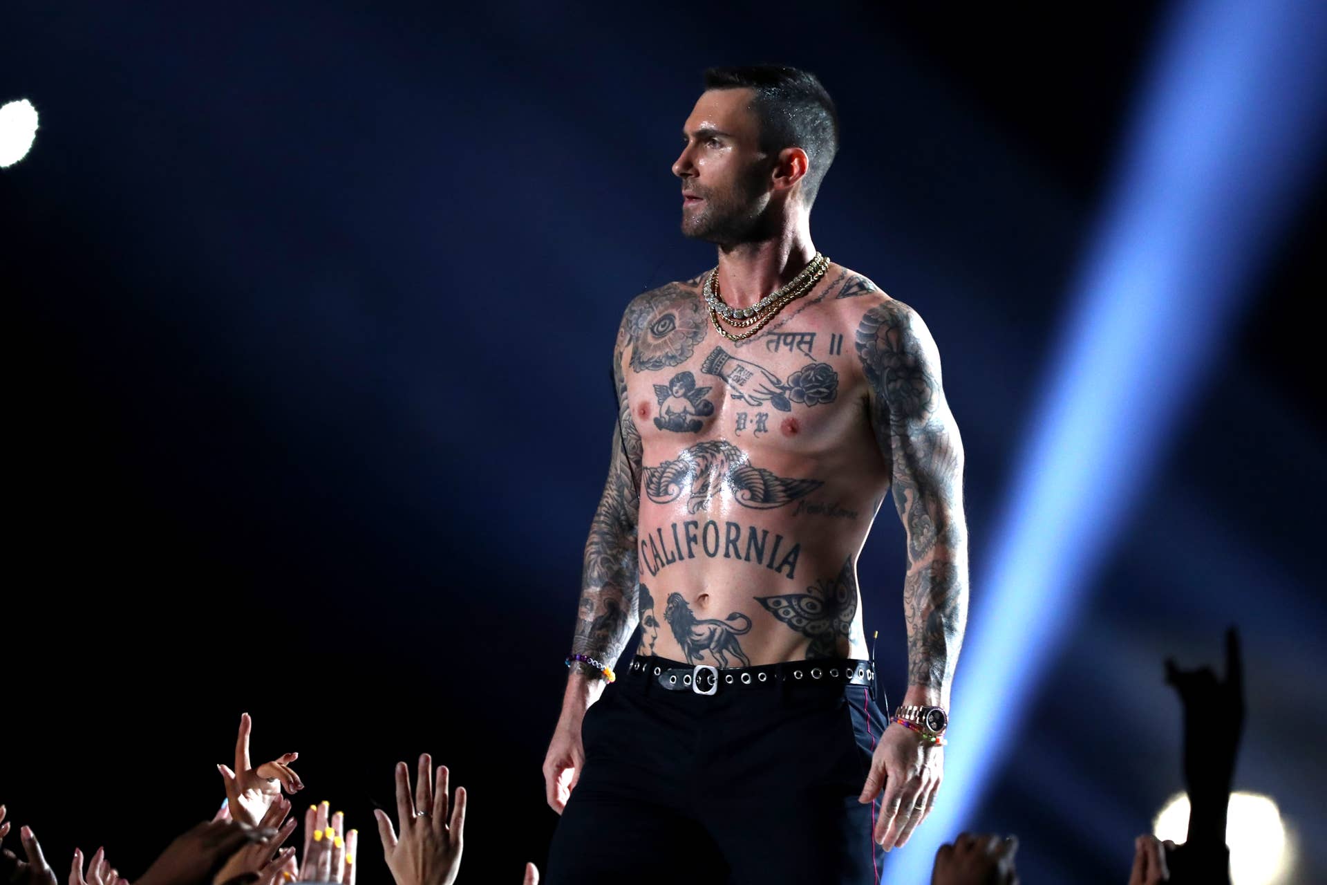 Adam Levine's Gym-Free Workout Routine - Men's Fitness