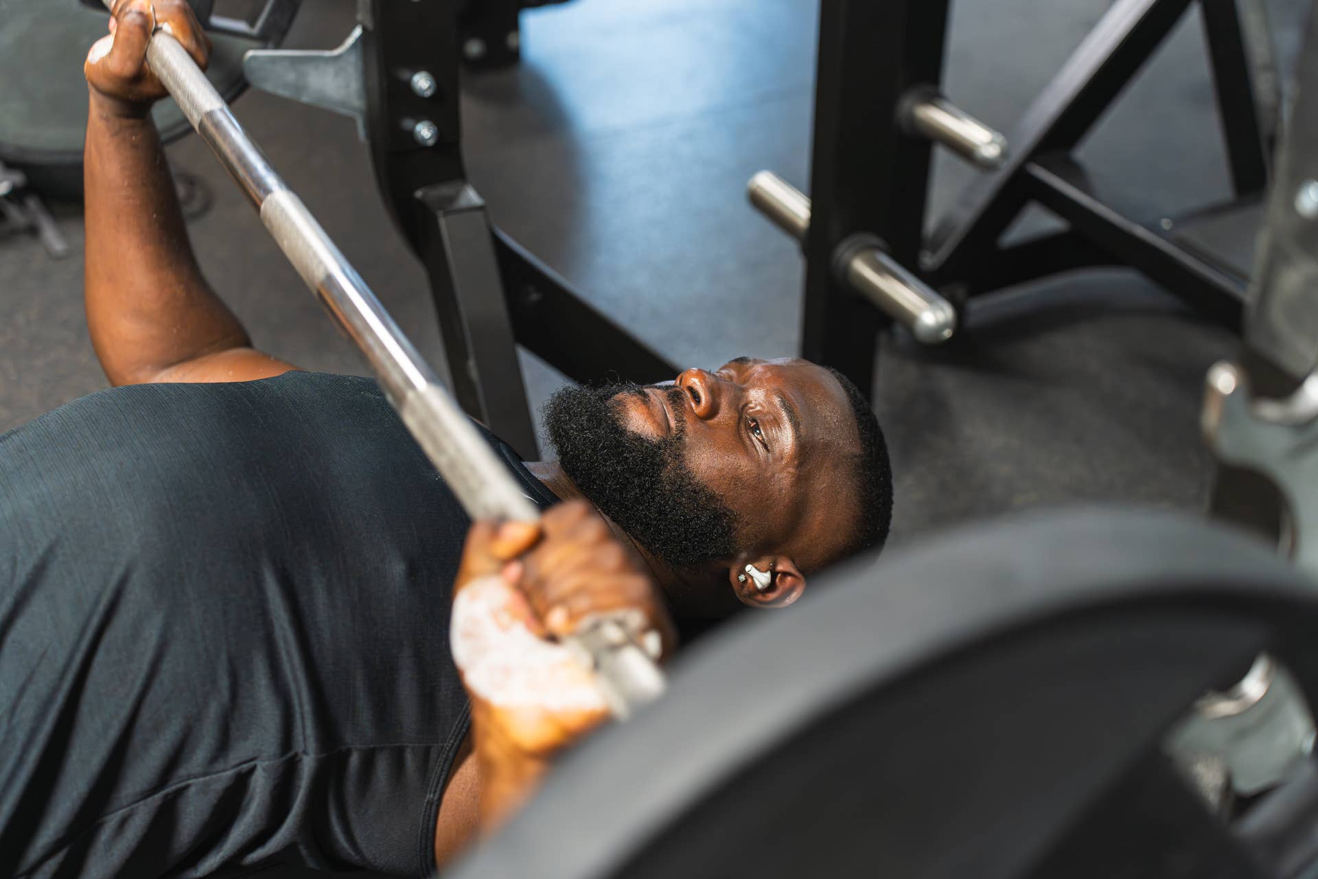 6 Bench Press Variations to Build Chest Size and Strength - Men's