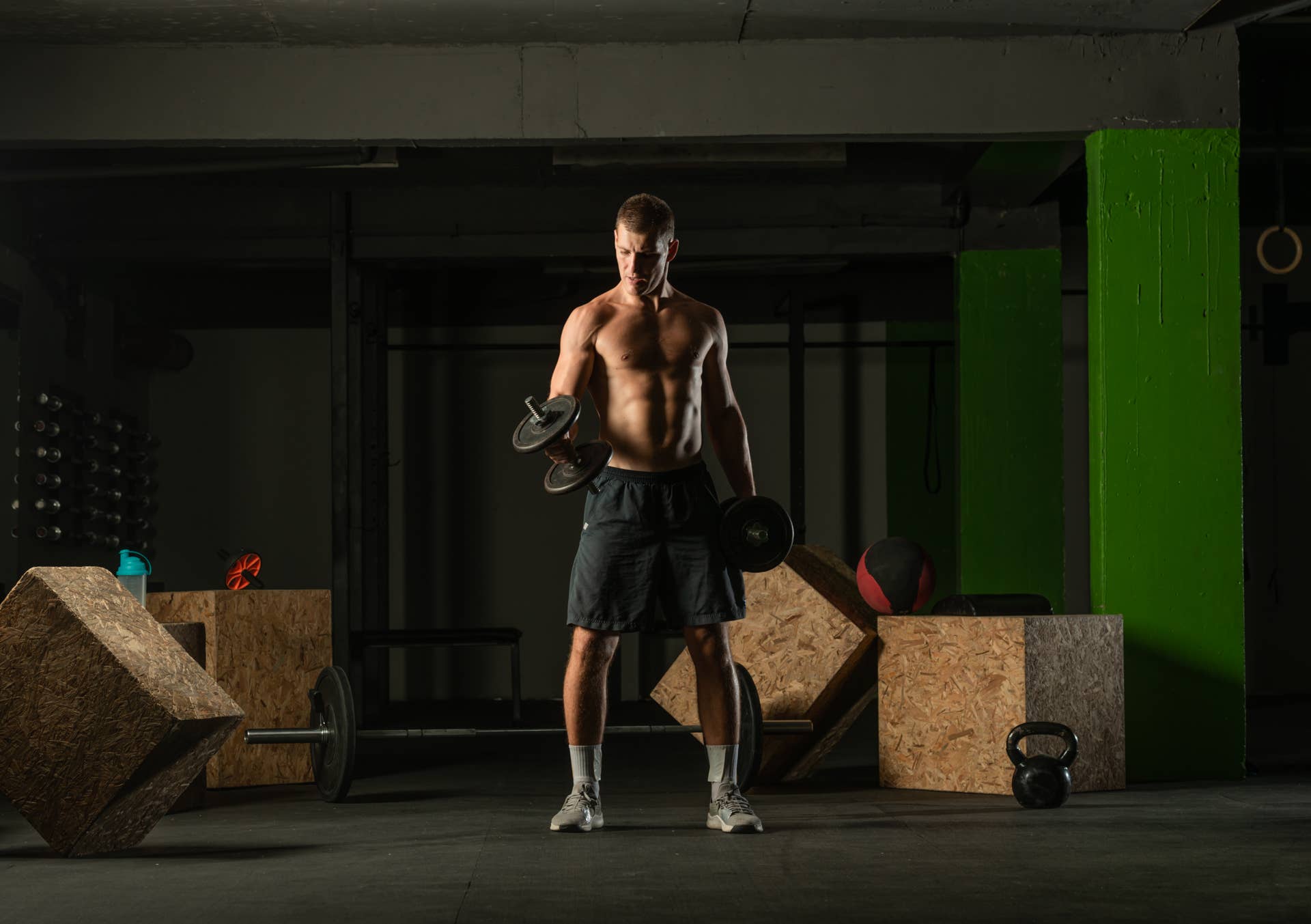 Jet Set Muscle Test Your Strength With the Giant Set Workout Challenge - Men's Fitness