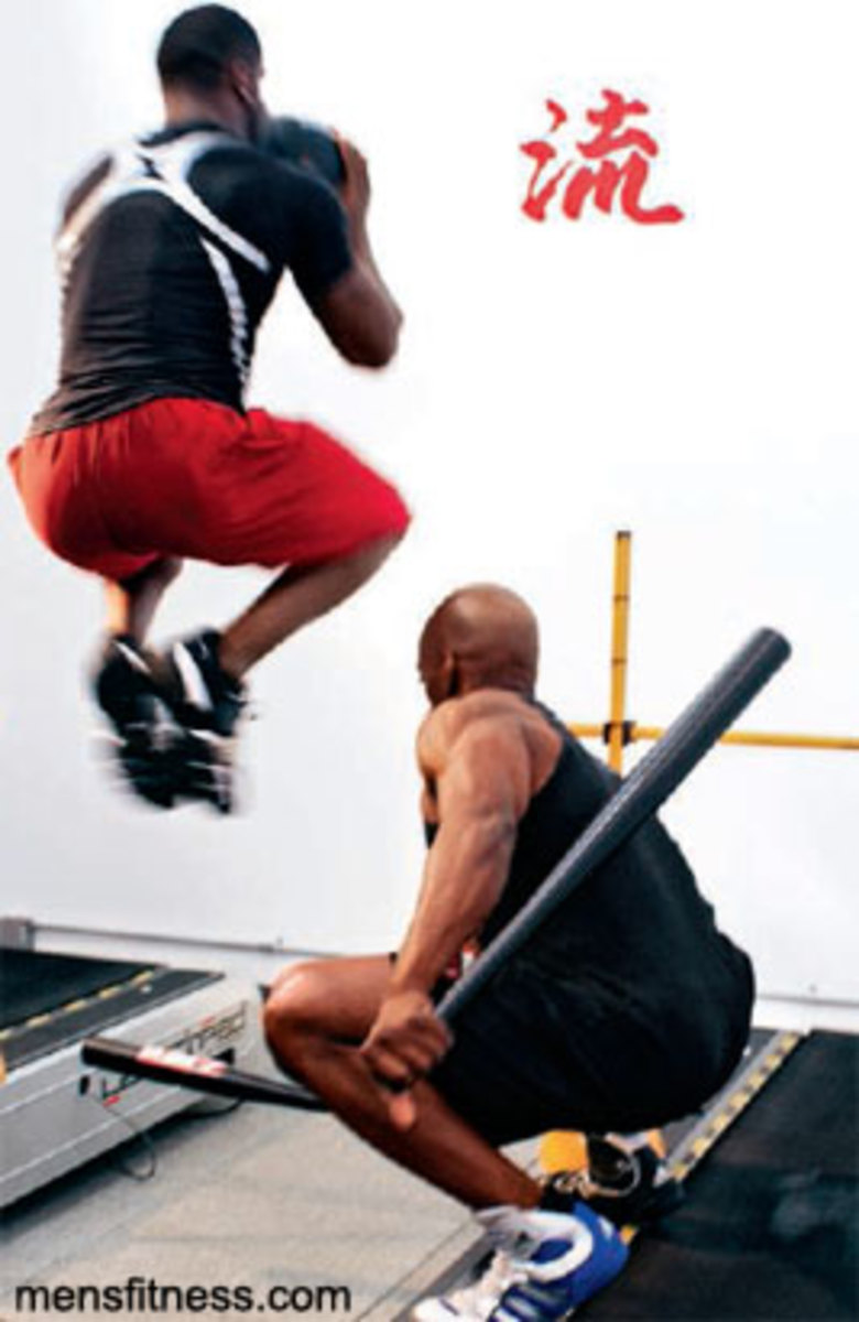 Reggie Bush's Intense Workout Men's Fitness