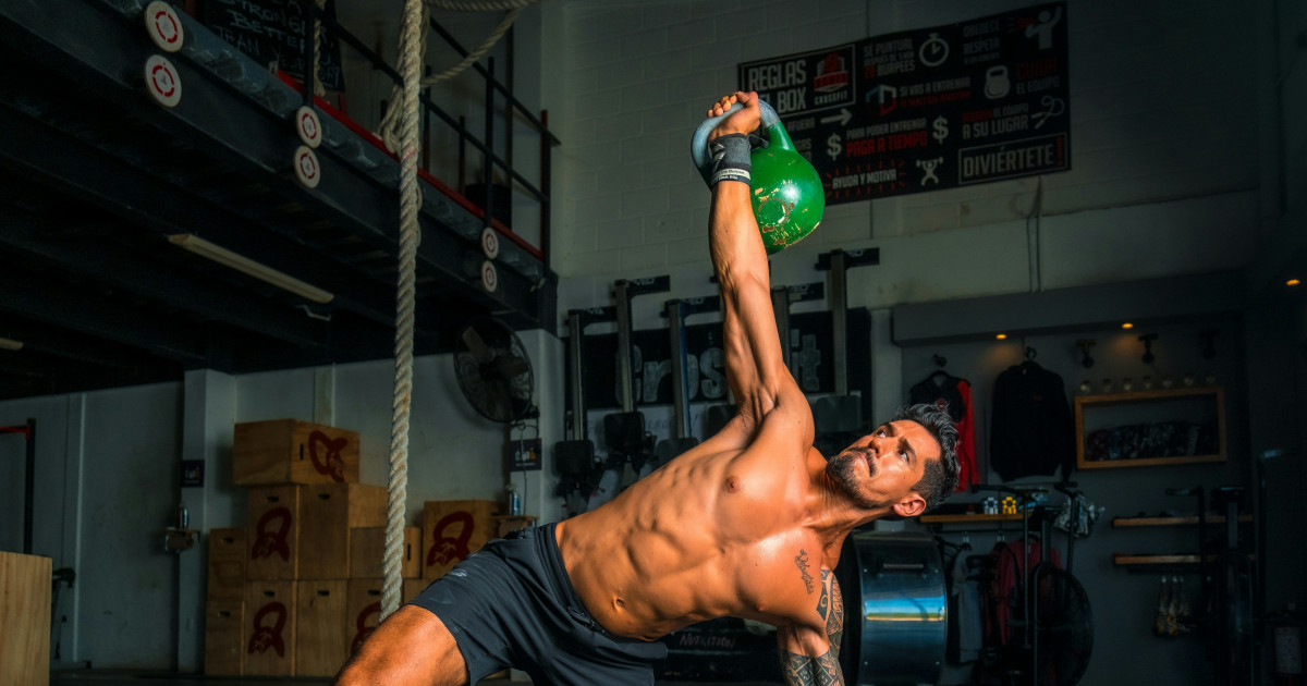Men's Fitness cover image