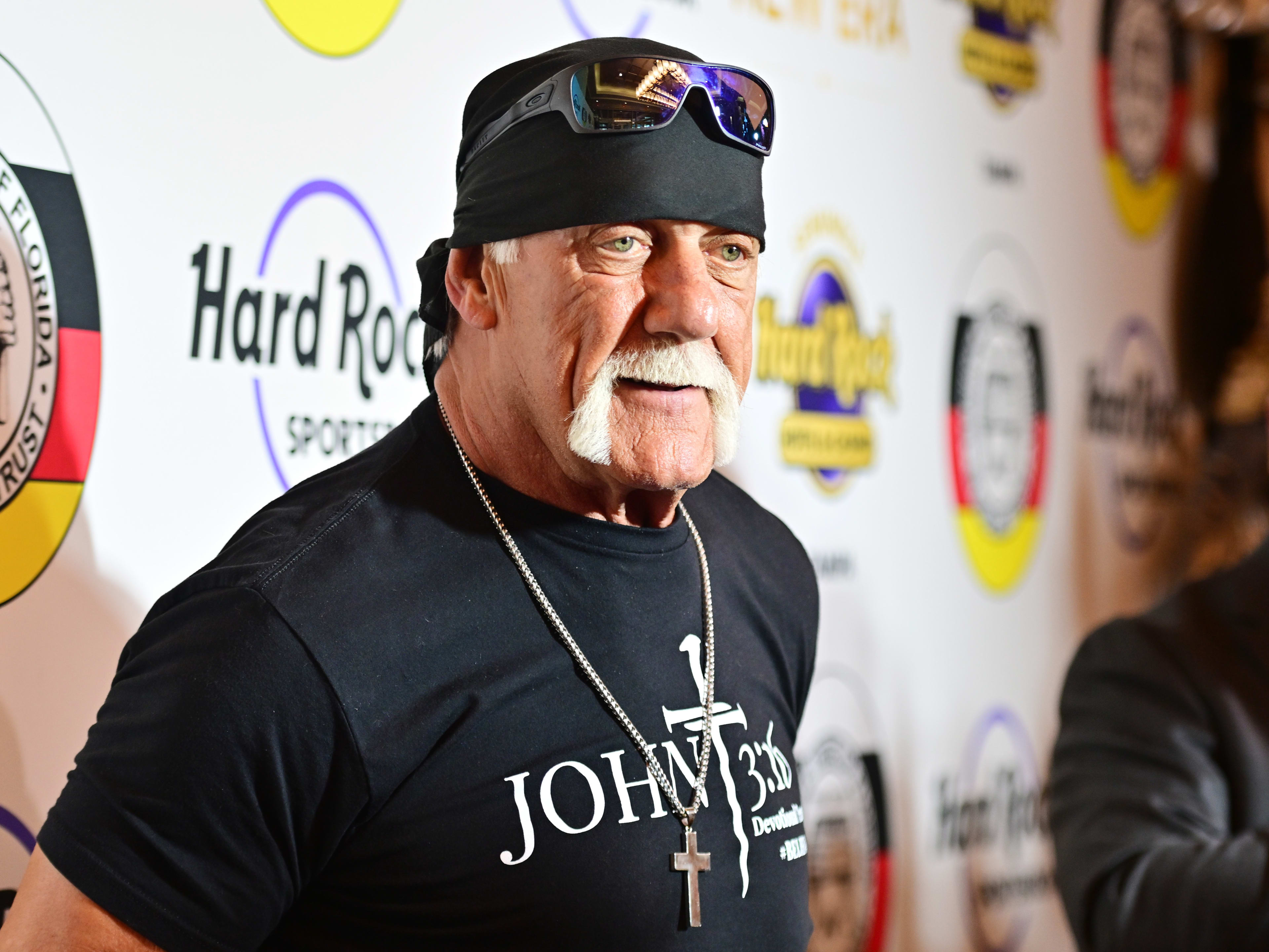 Hulk Hogan's Funeral Brings Stars Together to Pay Tribute - Men's Fitness