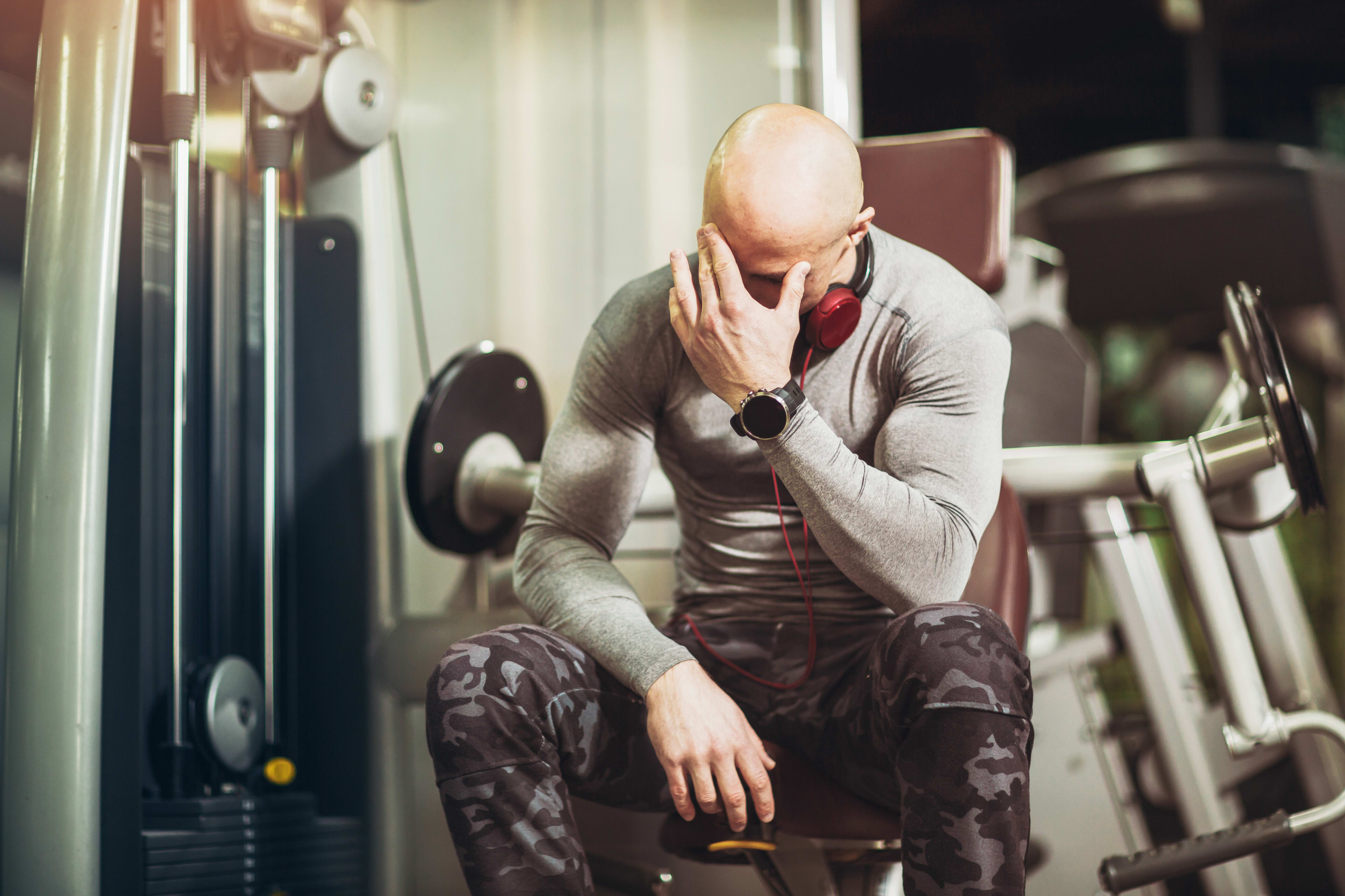 This Common Sleep Mistake Is Secretly Sabotaging Your Gains, Exercise Scientist Says